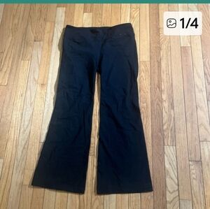 GAP FIT NWOT Black Flared Yoga Pants with Black Fold-over Waistband